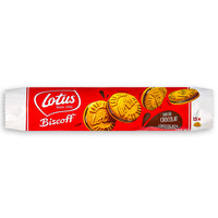 Lotus Sandwich Cookies Milk Chocolate Cream 150g Front