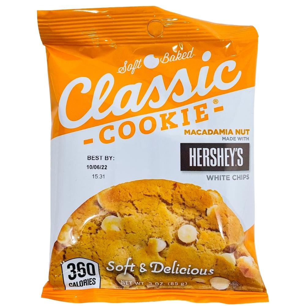 Classic Cookie, Macadamia Nut, Soft Baked 3 oz, Shop