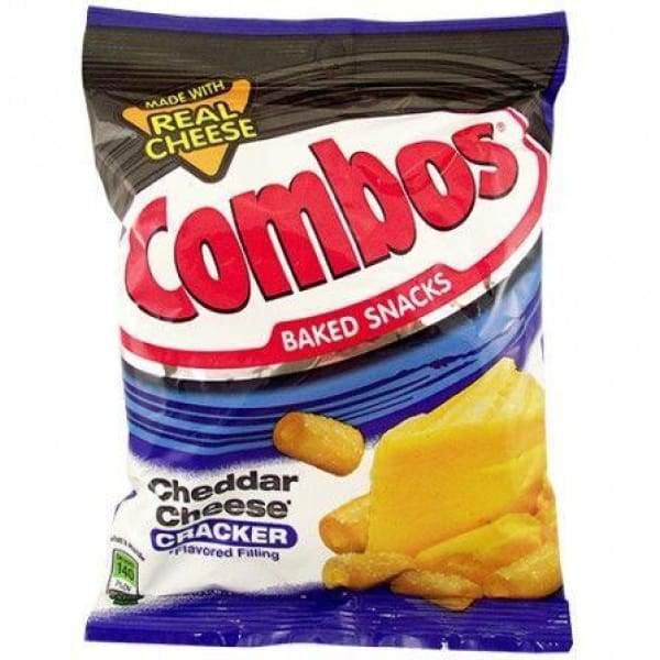 Combos Cheddar Cheese Cracker Large Mars - 1970s combos Era_1970s Snacks